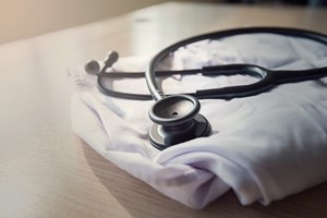 Covid-19: Hipermercado da Feira cria horário especial para médicos e Proteção Civil