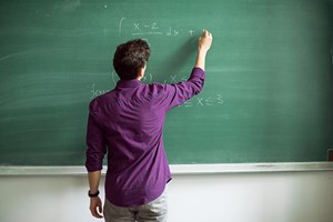 Permutas comigo? Professores têm até amanhã para trocar de escola