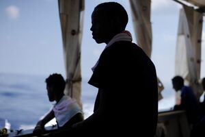 Aquarius - migrantes - refugiados - imagens a bordo 
