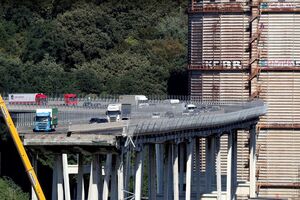 Genova queda ponte auto-estrada 