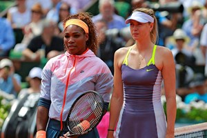 O dia em que Sharapova pisou merda de raposa e… arrasou Serena Williams