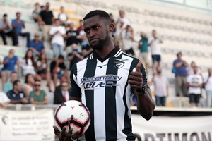 Colombiano Jackson Martínez termina carreira de futebolista aos 34 anos