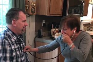 Heart Donors Mother Hears Her Sons Heartbeat.mp4