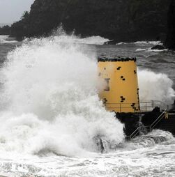 Madeira permanece com avisos de mau tempo até sábado