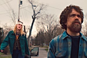 Estarão Peter Dinklage e Elle Fanning mesmo sozinhos?