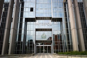 Interpol apreende 500 toneladas de fármacos ilegais em 116 países