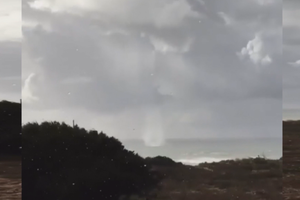 Troba de água na nazaré