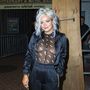 Lily Allen sobre blusa: 'não há nada de escandaloso nas mamas'