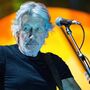 Roger Waters compara Bolsonaro a Hitler. 'É louco e vingativo'