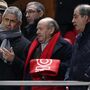 António Simões fala em 'atitude persecutória' do Benfica sobre si