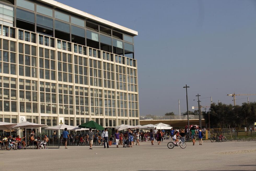 Edifício Transparente: os dois pisos superiores vão ser demolidos