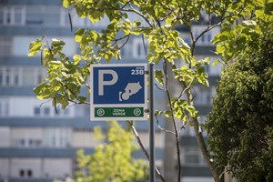 Covid-19: Estacionamento tarifado continua suspenso em Lisboa enquanto houver confinamento