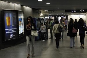 Carris, CP e Metro de Lisboa reforçam transporte público para passagem de ano