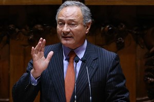 Jurisdição do PSD crítica líder parlamentar e acusa-o de falta de respeito