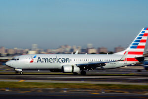 Adormece bêbado em porão de avião e faz viagem de uma hora