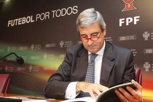 José Luís Arnaut 