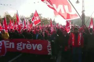 10000000_143886069906253_4192481063455106313_n.mp4