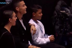 CofinaEditor_2018-11-12_21_32_26ronaldotenis.mp4