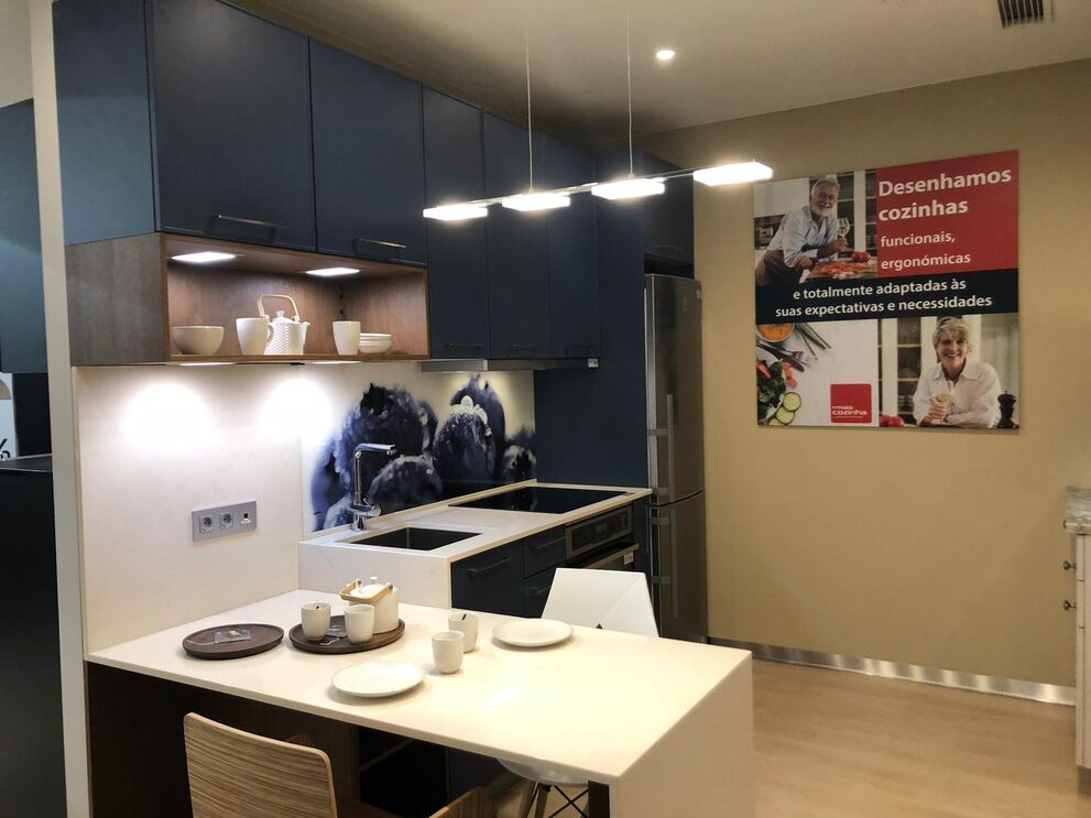 Entre na cozinha dos seus sonhos… antes de a remodelar