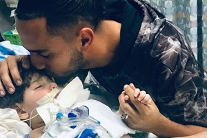EUA autorizam entrada de mãe iemenita para ver filho em fase terminal