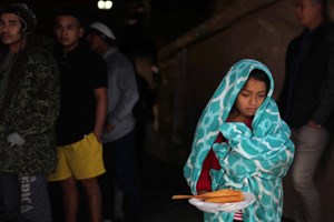 Mais de mil migrantes fogem de centro de detenção nos EUA