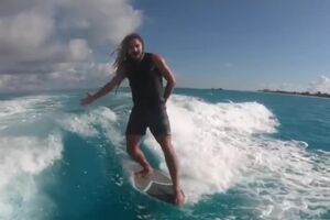 49017465_193717738250425_2823034011696234496_n.mp4