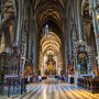 Catedral de Santo Estêvão na Áustria evacuada por alerta de bomba  