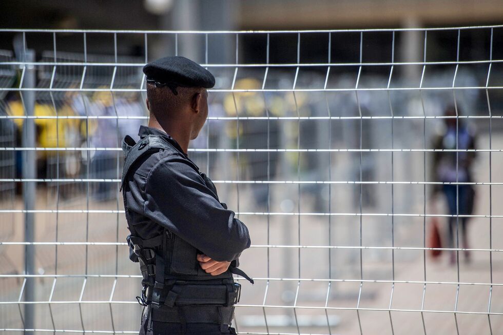 Acidente rodoviário na África do Sul faz 42 mortos