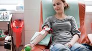 <![CDATA[ Férias fazem cair dádivas de sangue, mas IPST alerta: "Necessidades nos hospitais mantêm-se e só atos altruístas podem ajudar" ]]>