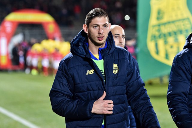 Avião com jogador argentino Emiliano Sala desaparece na França