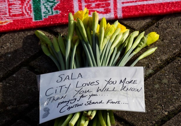 Corpo encontrado nos destroços de aeronave achada no Canal da Mancha é do  jogador Emiliano Sala