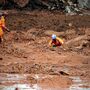 Número de mortos do colapso da barragem no Brasil sobe para 84