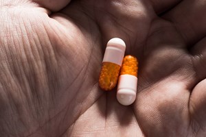 Morreu o inventor do Ibuprofeno, que o criou para a ressaca