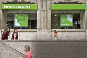 Novo  Banco foi vendido à Lone Star em outubro de 2017, que injetou mil milhões  no banco