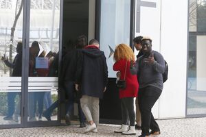 Tensão em tribunal entre agentes da PSP e testemunhas dos arguidos do Bairro da Jamaica 