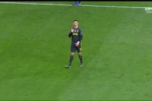 CofinaEditor_2019-02-20_21_26_03ElgestodeCristianoRonaldoantelaaficindelAtletienelWandaMetropolitanoCHAMPIONSxESPN (1).mp4