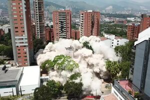 Colombia demolishes Escobar's former home that became center of narco-tours..mp4