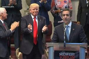 Michael Cohen com Trump em 2016