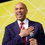 Cory Booker entra na corrida à presidência dos EUA em 2020