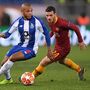 FC Porto perde em Roma mas mantém esperança intacta