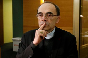 Cardeal francês diz que não entende condenação de abusos sexuais