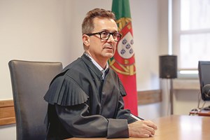 Parque Escolar: Ivo Rosa diz que acusação do MP 'não prima pelo rigor'