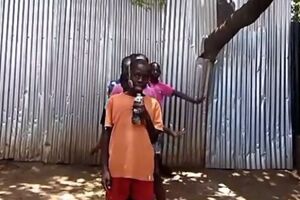 Fenómeno Conan Osíris já chegou ao Quénia. Vídeo mostra crianças a dançar ao som de "Telemóveis"