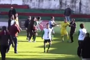 Jogo entre os Dragões Sandinenses e o Gulpilhares acabou em pancadaria