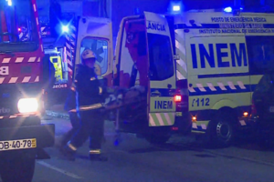 Bombeiro ferido em incêndio em restaurante de Vila Nova de Gaia