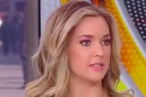 Katie Pavlich Comentadora da Fox News diz que EUA foram o primeiro país a abolir a escravatura