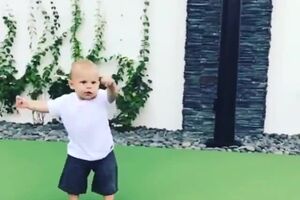 Enrique Iglesias playing with his son, Nicholas. .mp4