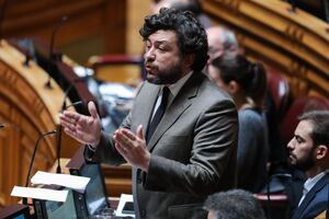 Pedro Delgado Alves anuncia alterações na lei da nacionalidade