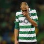 Sporting revela lesão de Bas Dost no joelho direito