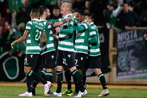Sporting vence em Vila das Aves por 3-1 e reforça terceiro lugar